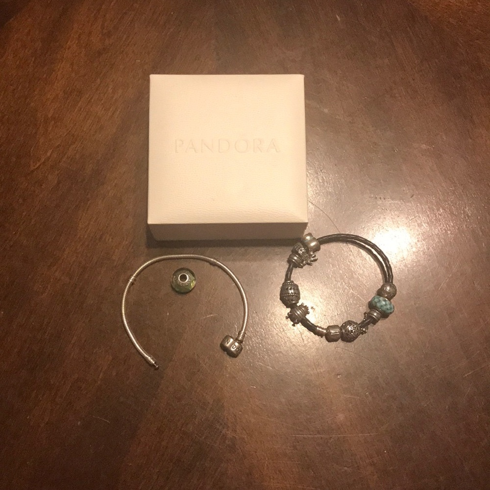 Pandora bracelet set